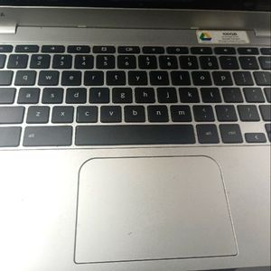 Laptop thosiba 4gm Ram